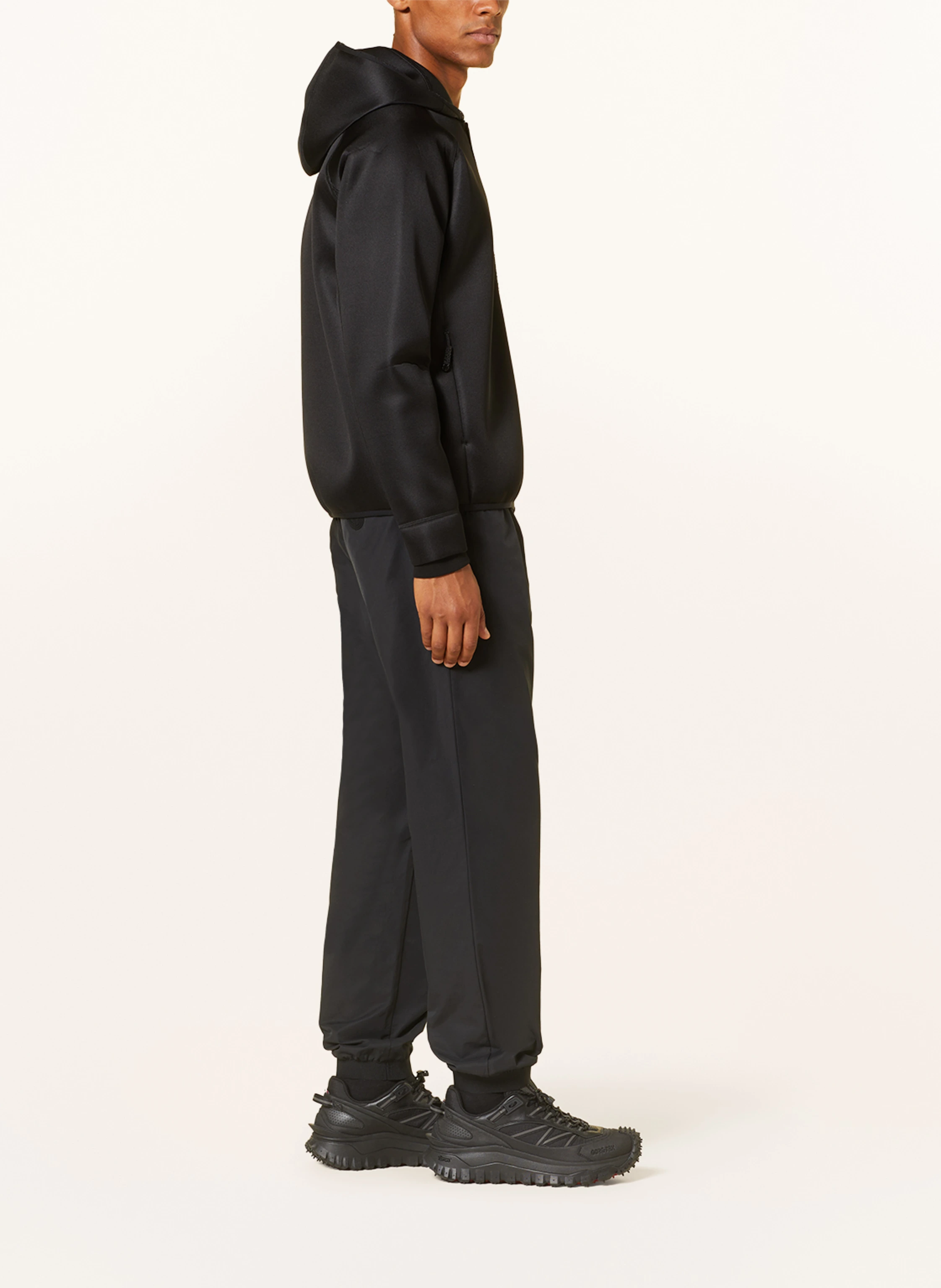 MONCLER Jacke