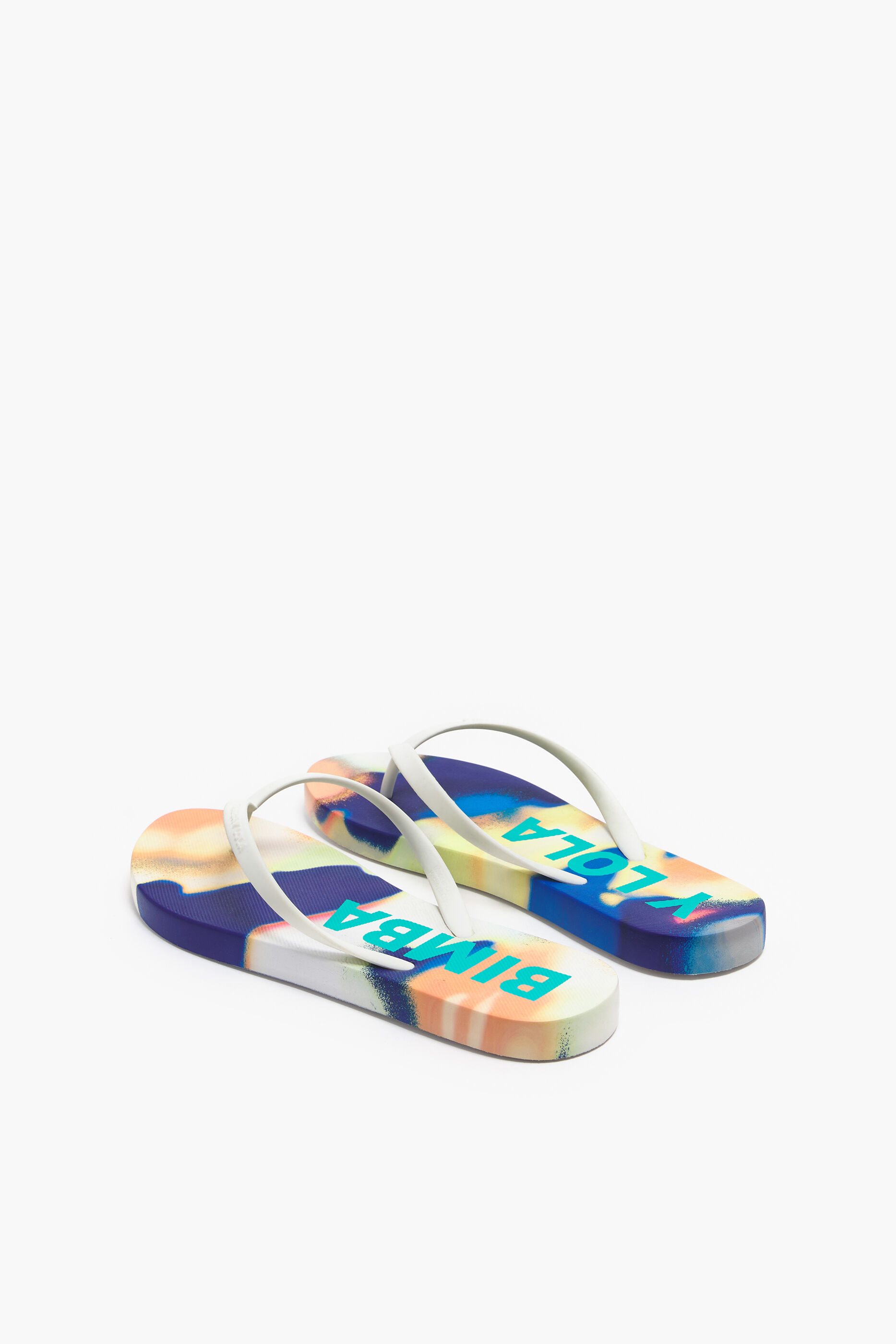 Chinelo de dedo com estampa camuflada branca
