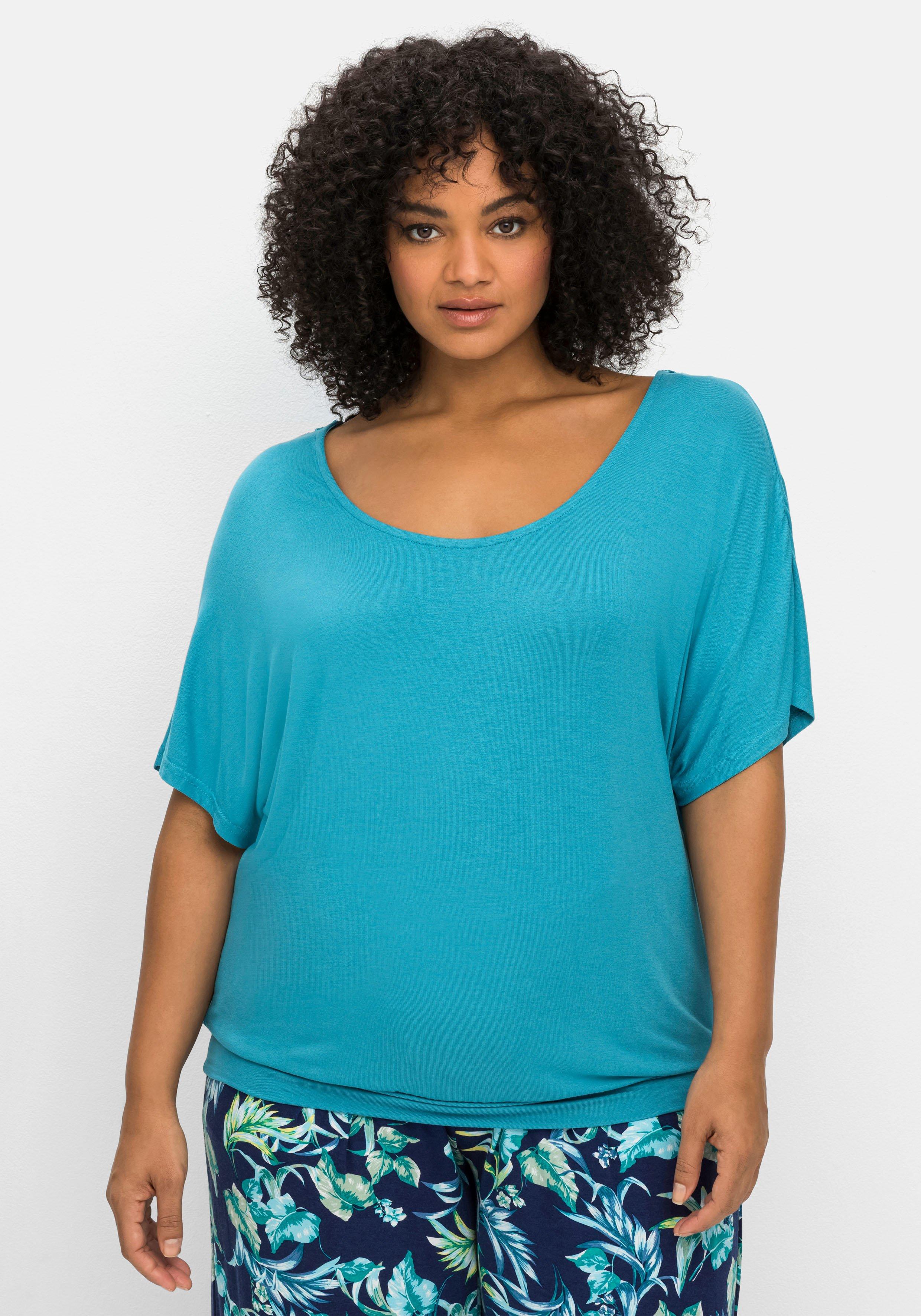 Jerseyshirt mit Einsatz aus Spitze im Nacken