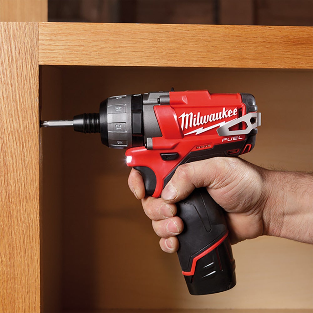 Chave de fenda Milwaukee 12V Fuel™ de 1/4