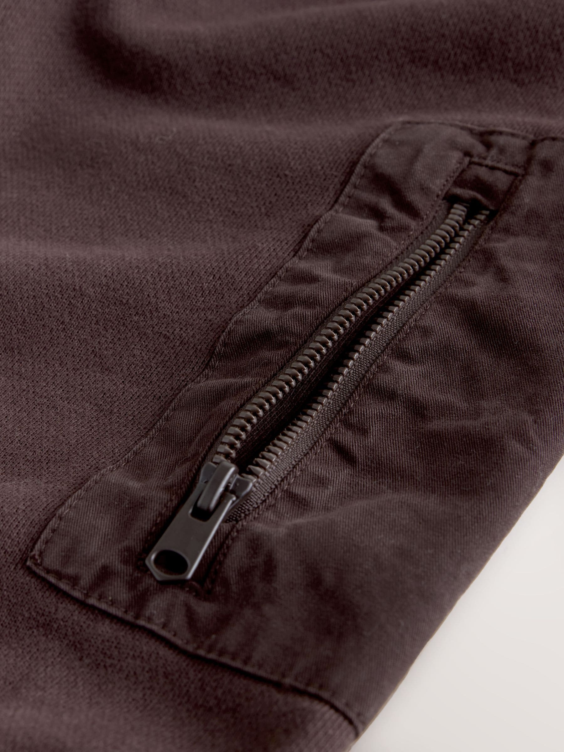 Chocoladebruin - Garment Washed Utility Crew Neck Sweatshirt