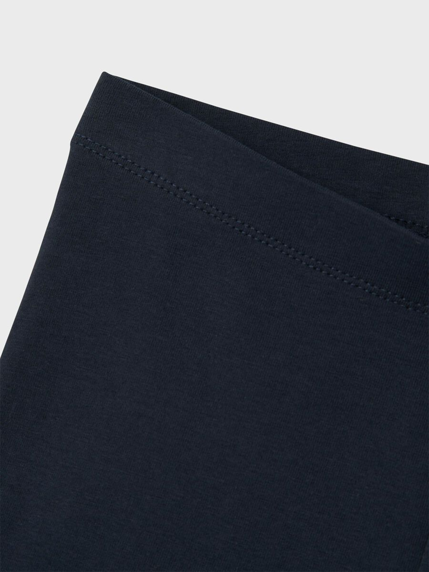 Vivian Short Legging