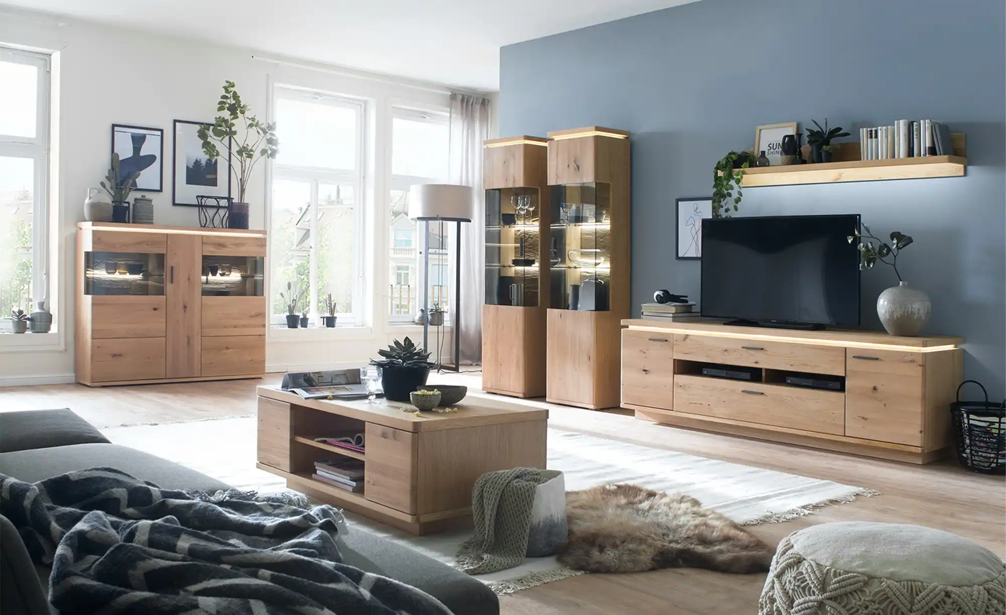 Woodford Highboard Alone