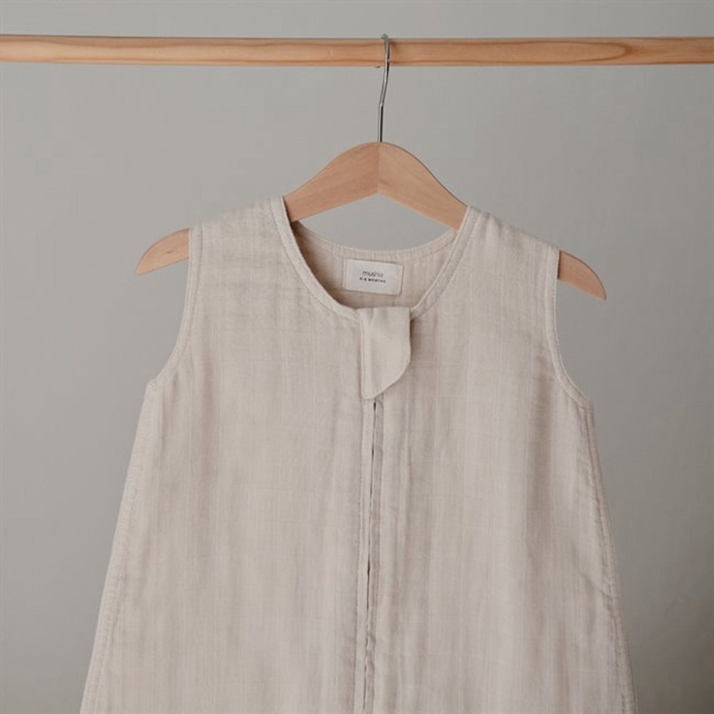 Køb Mushie Fog Muslin Kørepose