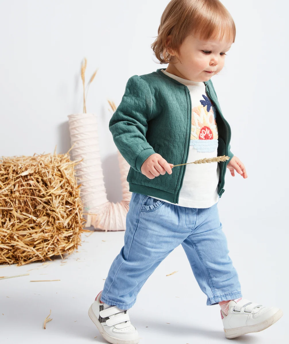 PANTALON BÉBÉ FILLE DENIM EN COTON À FAIBLE IMPACT ENVIRONNEMENTAL
