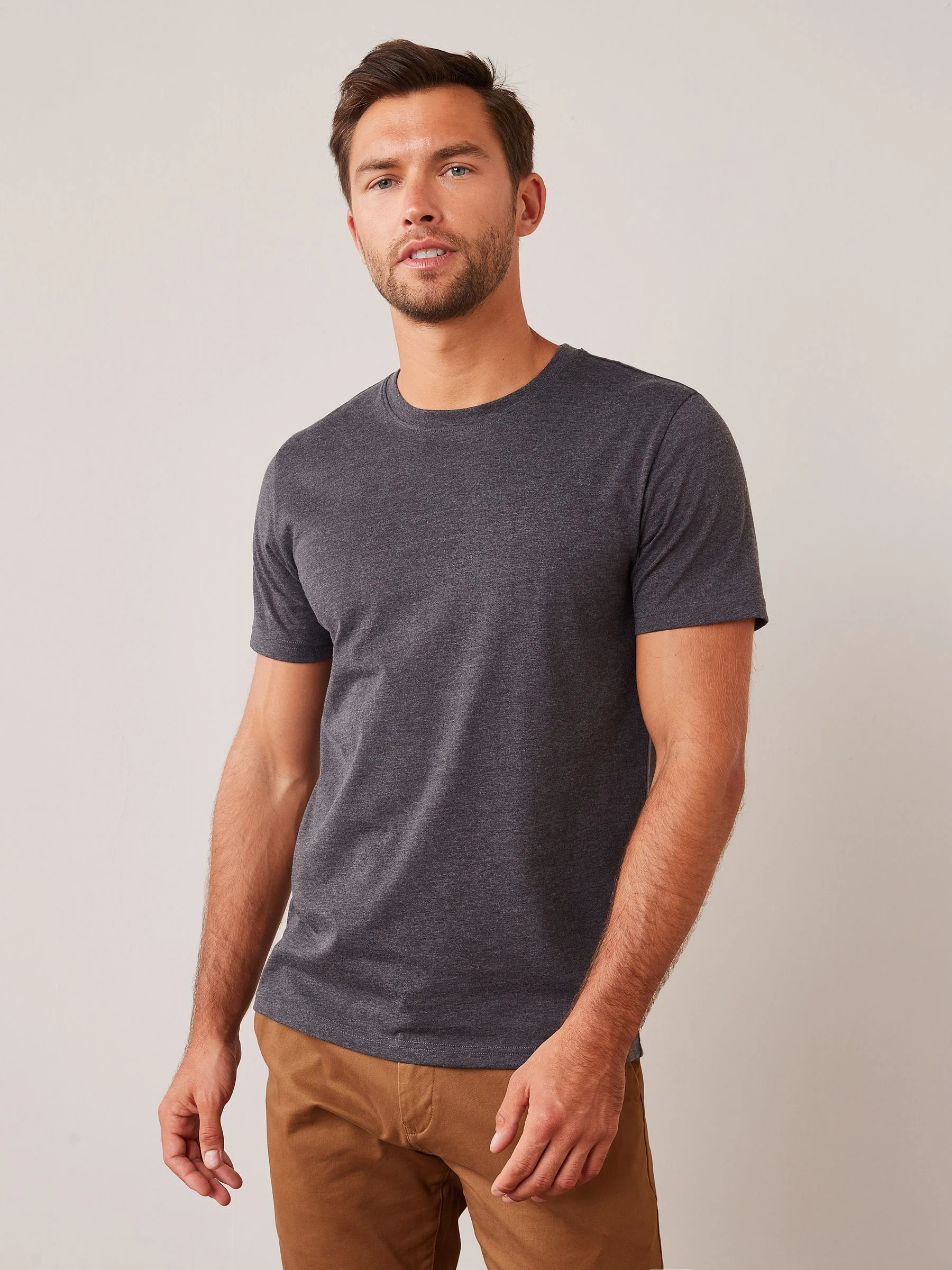 Gemêleerd antracietgrijs - Normale Pasvorm - Essentieel katoenen T-shirt met ronde hals