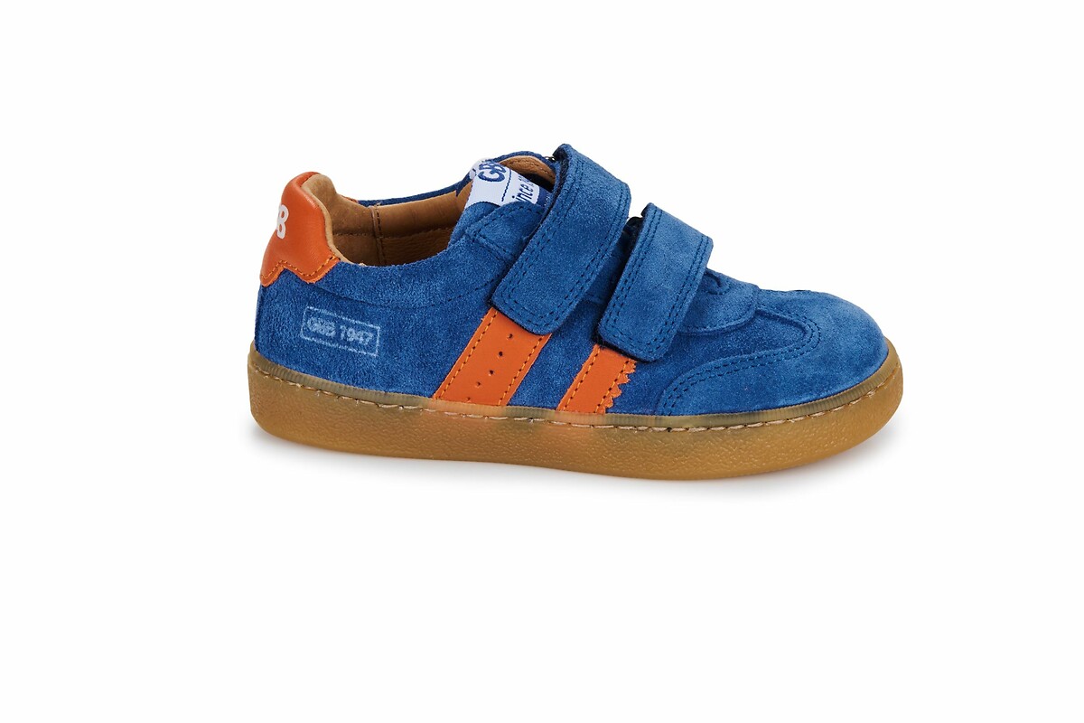 GBB<br>Tênis de couro de cano baixo Karine