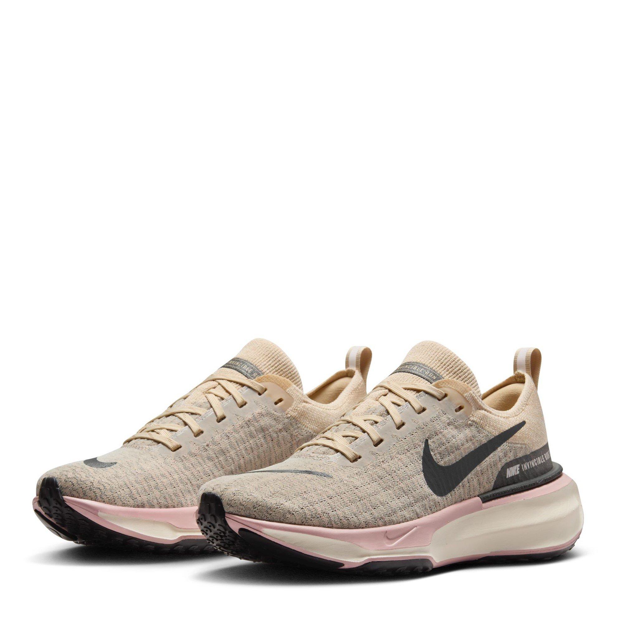Nike ZoomX Invincible 3 Flyknit Womens Running Shoes