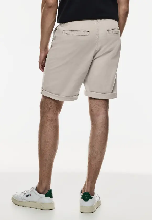 Regular Fit Chinoshorts - light sand beige