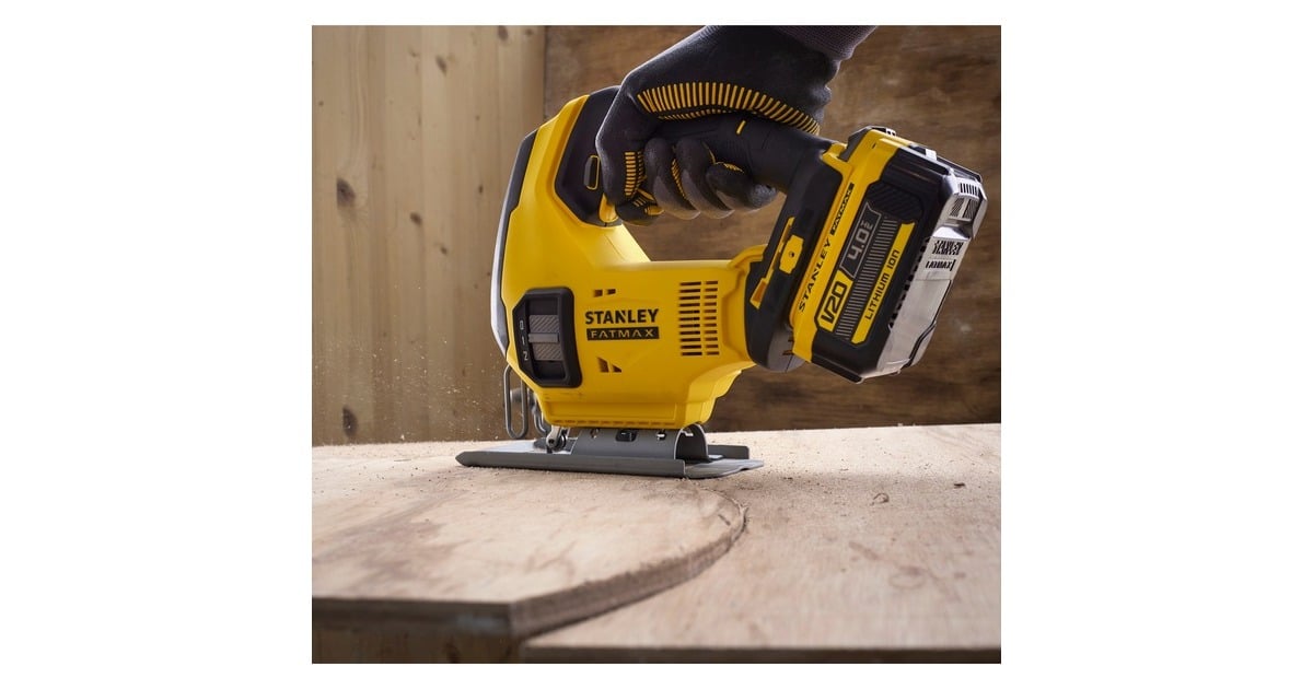 StanleyFATMAX V20 18V Decoupeerzaag  (Geel/zwart, Koffer, 2 accu's (2.0Ah) en oplader (4A) inbegrepen)