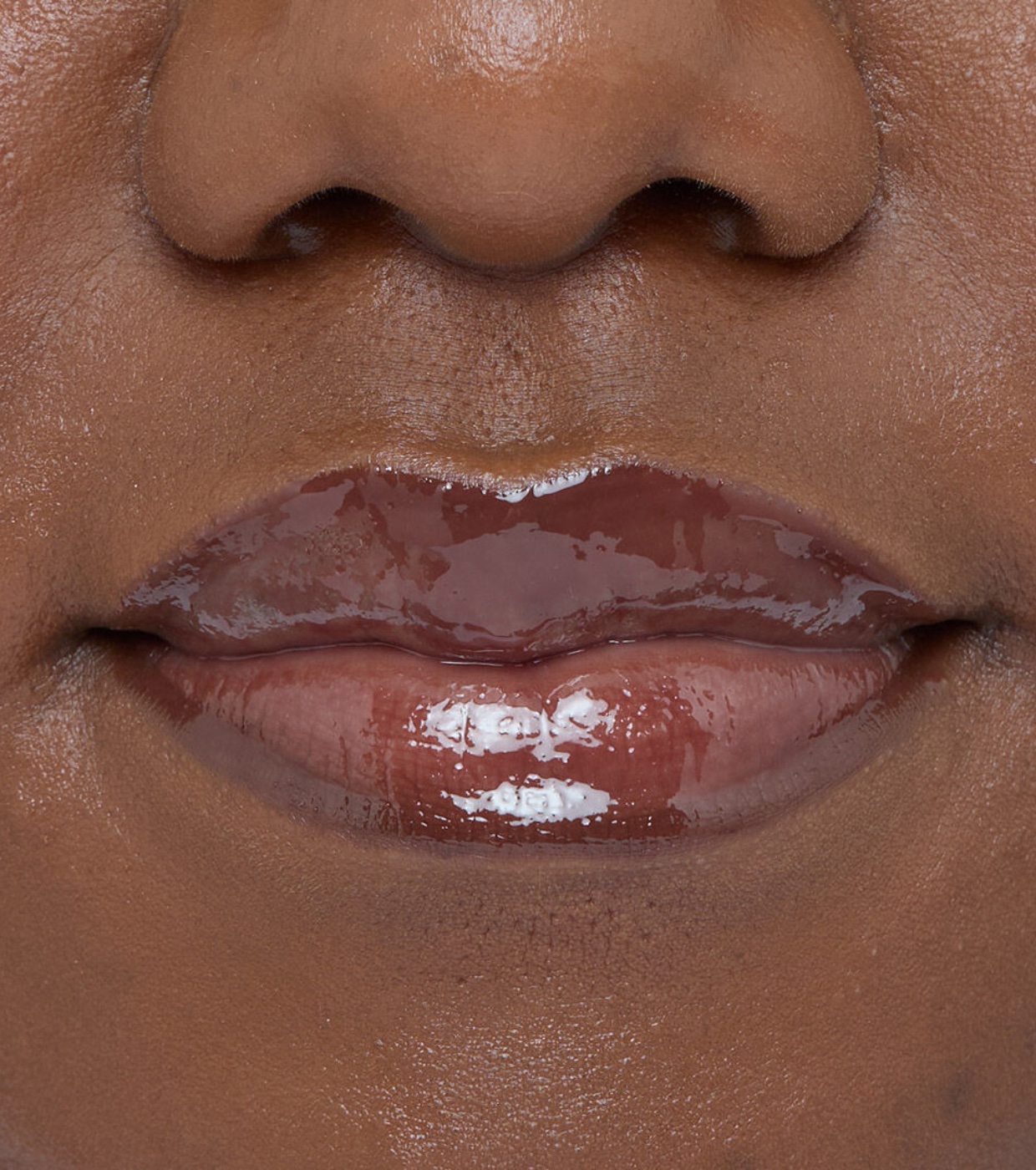 Revolution - Delineador labial Pout Liner - Espresso Cool Brown
