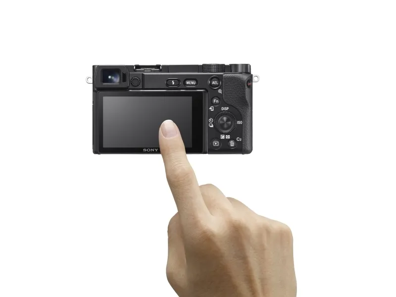 Sony a6100 ILCE-6100Y - Digitalkamera - spejlløst - 24.2 MP - APS-C - 4K / 30 fps - 3x optisk zoom 16-50 mm og 55-210 mm objektiver - Wi-Fi, NFC, Bluetooth - sort