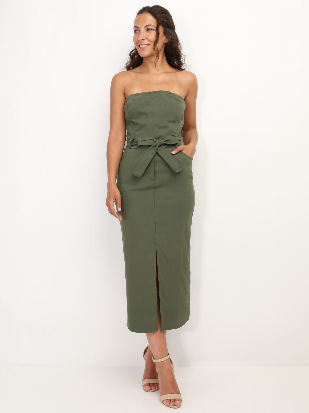 Robe bustier ceinturée à fente- Kaki