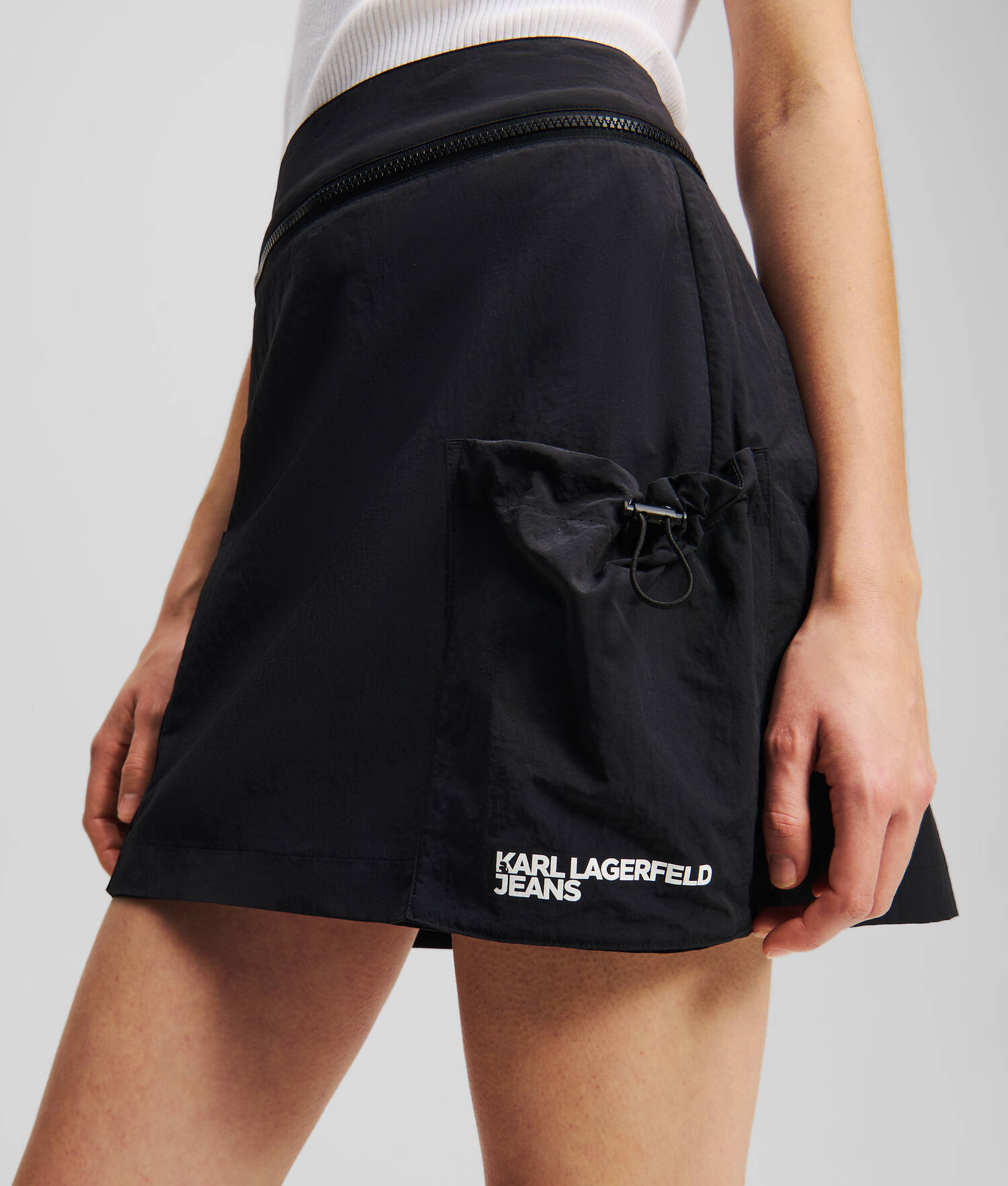 MINI-JUPE UTILITAIRE - Noir