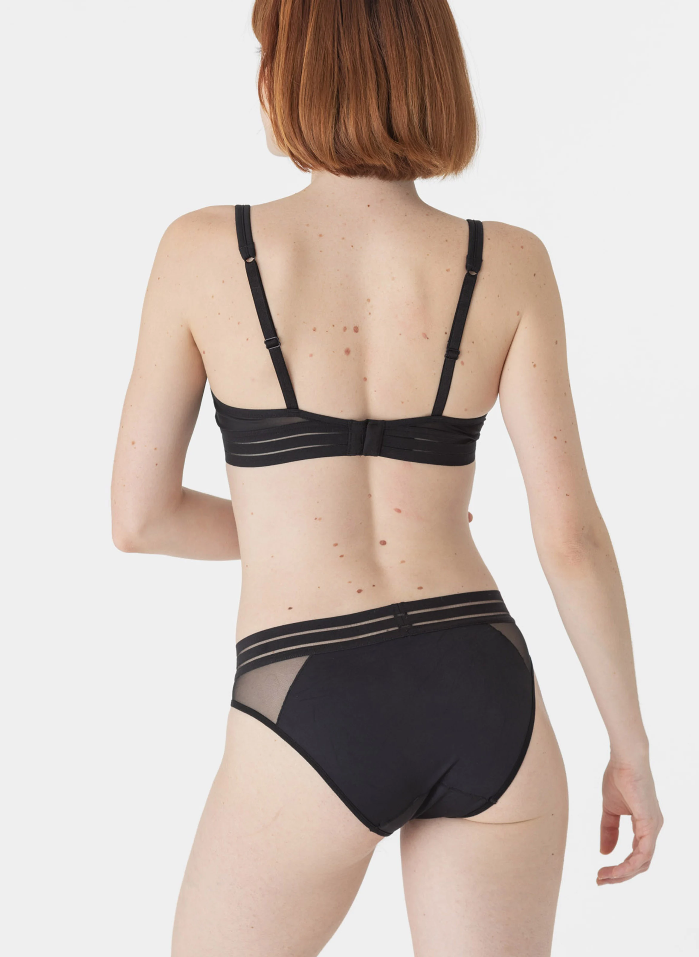 NUFIT - Soutien-gorge triangle en tulle et lycra| Noir