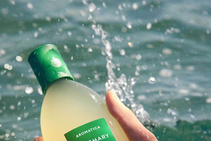 AROMATICA - Shampoo tegen hoofdhuidschilfers met rozemarijn