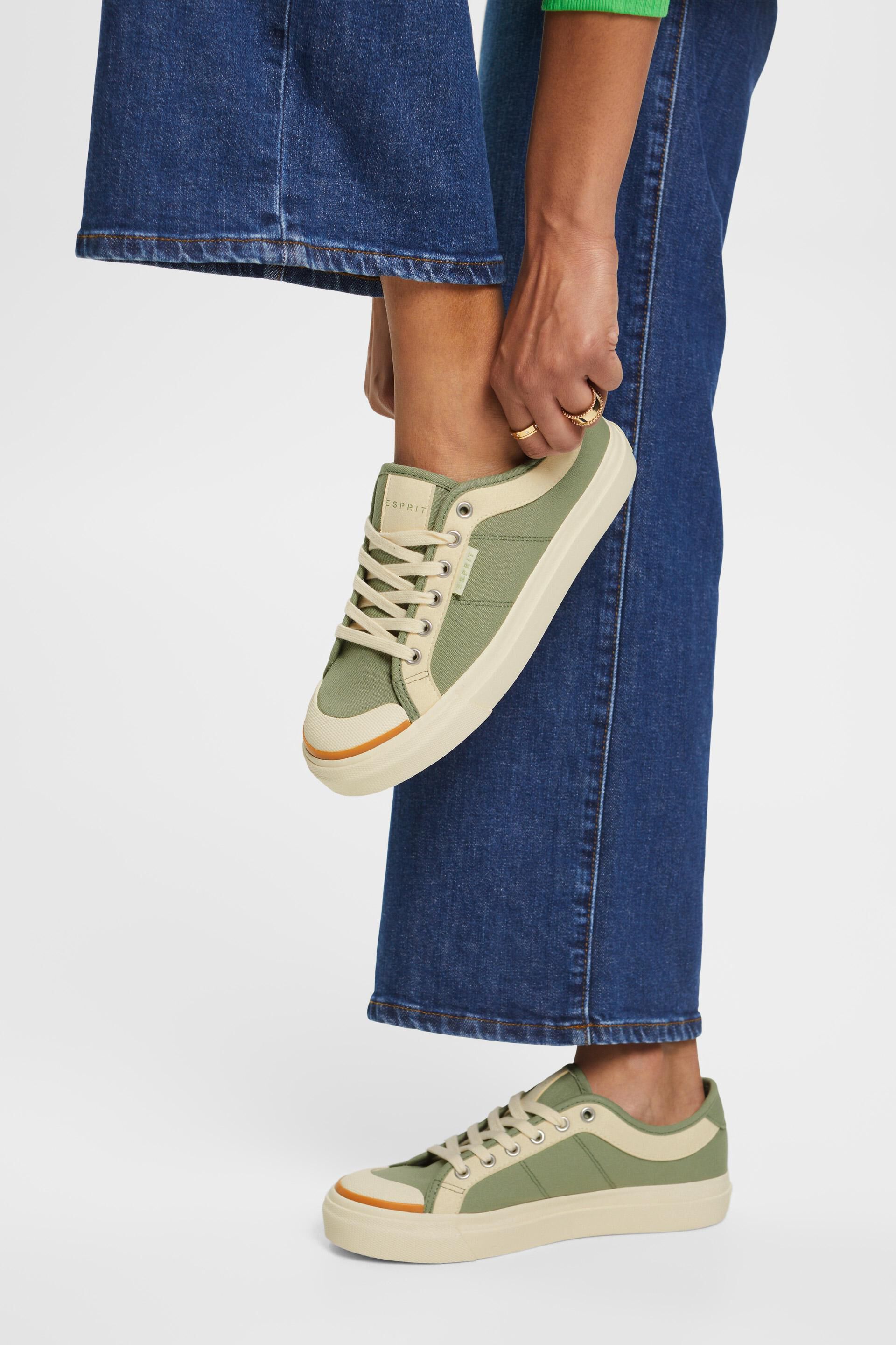 Sneakers dotées d’une semelle à plateau