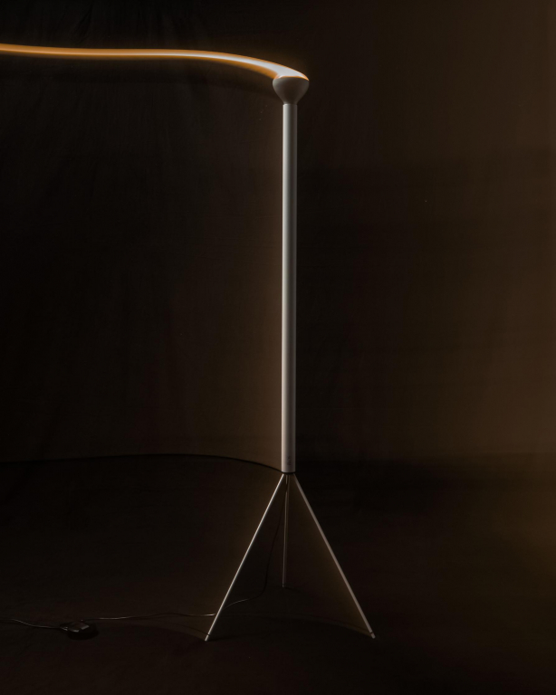 Flos Luminator vloerlamp antraciet
