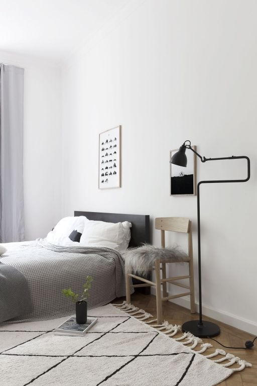DCW éditions Lampe Gras N411 vloerlamp zwart