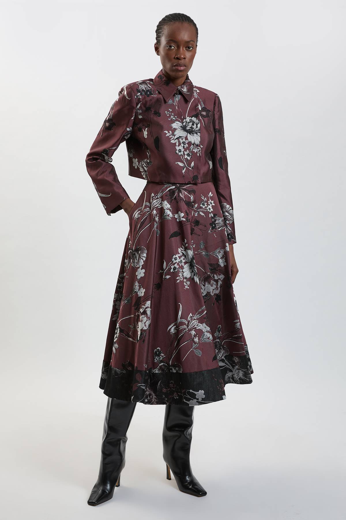 KarenMillen Jupe Midi Évasée Ajustée en Jacquard Floral