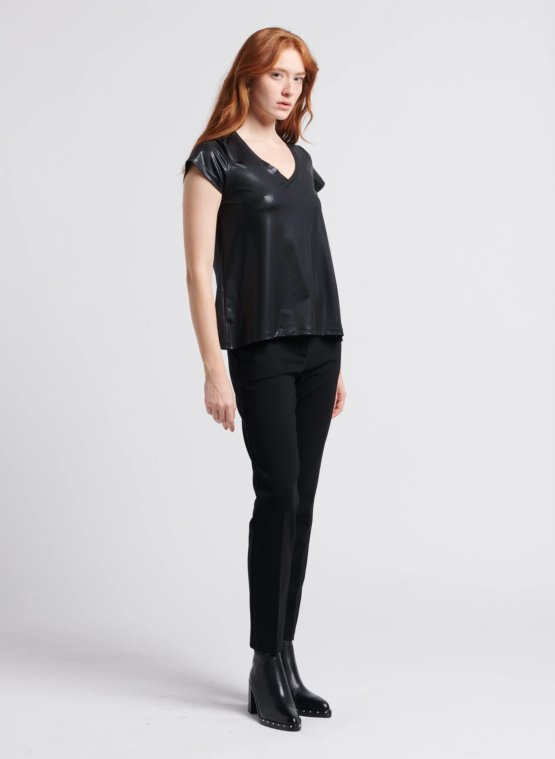 BELLO - Pantalon cigarette droit en maille | Noir