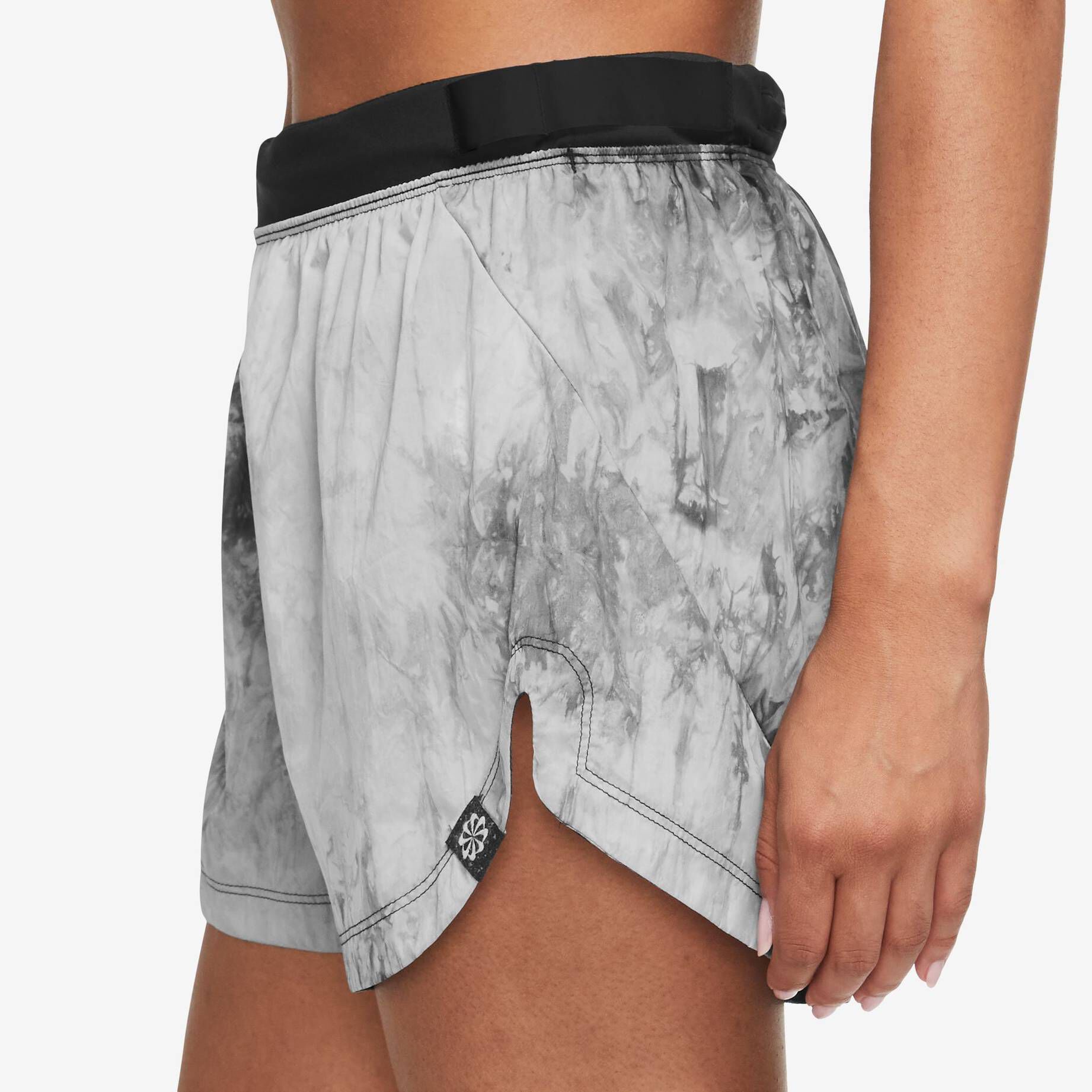 Nike| Damen Laufshorts