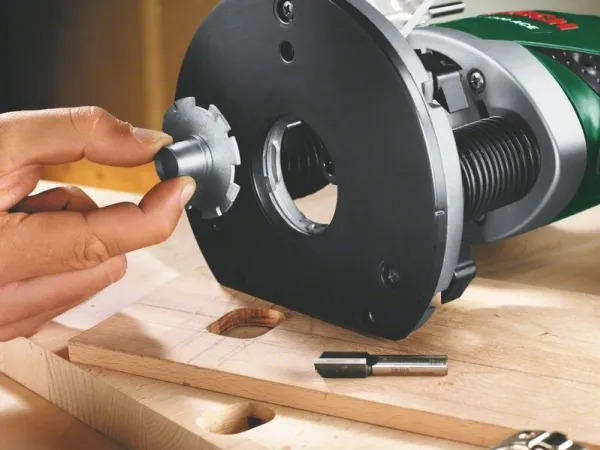 Bosch Overfræser POF 1400 ACE,1400W, Grøn