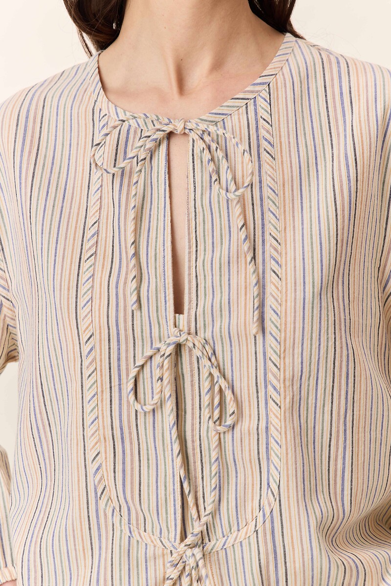 LEON & HARPER<br>Blusa listrada de manga comprida com laços CARSA