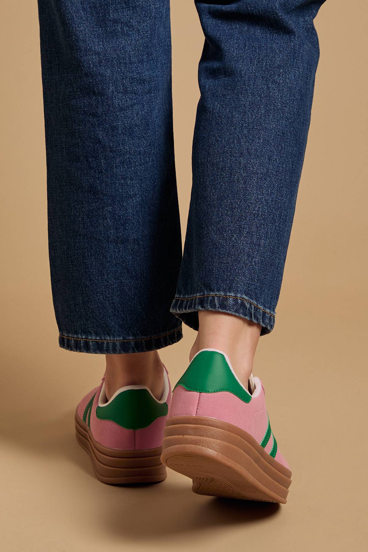 Oasis Baskets Plateforme à Lacets Issie en Synthétique