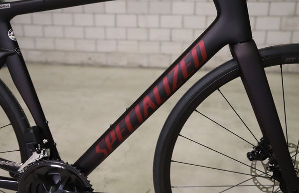 TARMAC SL7 COMP Rennvelo  satin red tint over carbon_sky red  52 CM