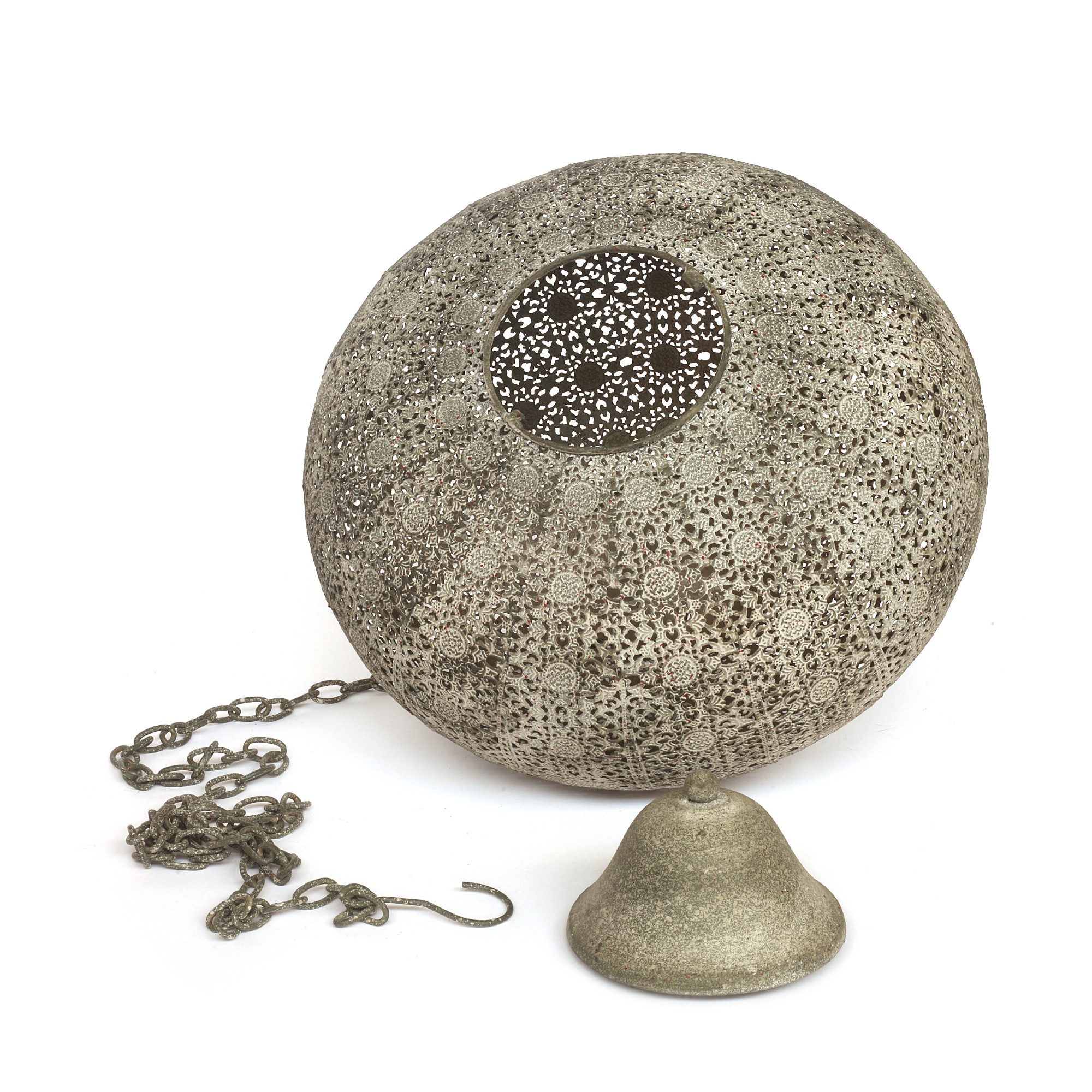 Windlicht 'Taiyang' hängend, antik silber, Ø 33,5, H 37 cm von fischer's lagerhaus