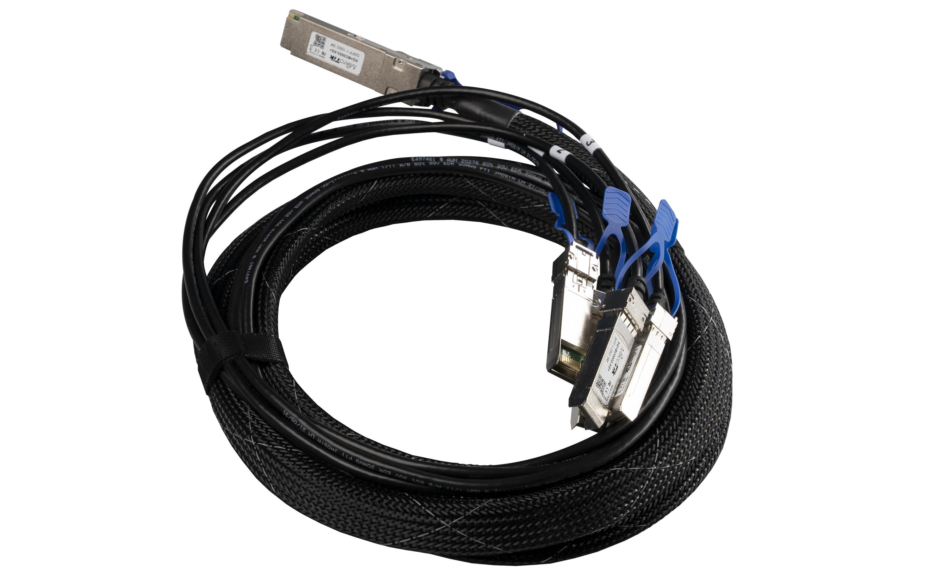Twinaxial Breakout Kabel XQ+BC0003-XS+ QSFP28/4x SFP28 3 mBreakout Kabel