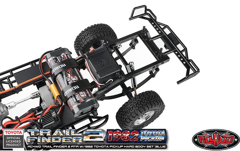 Scale Crawler Trail Finder 2 1982 Toyota, RTR, 1:10, Blau<br>1982 Toyota Pickup mit fester Karosserie