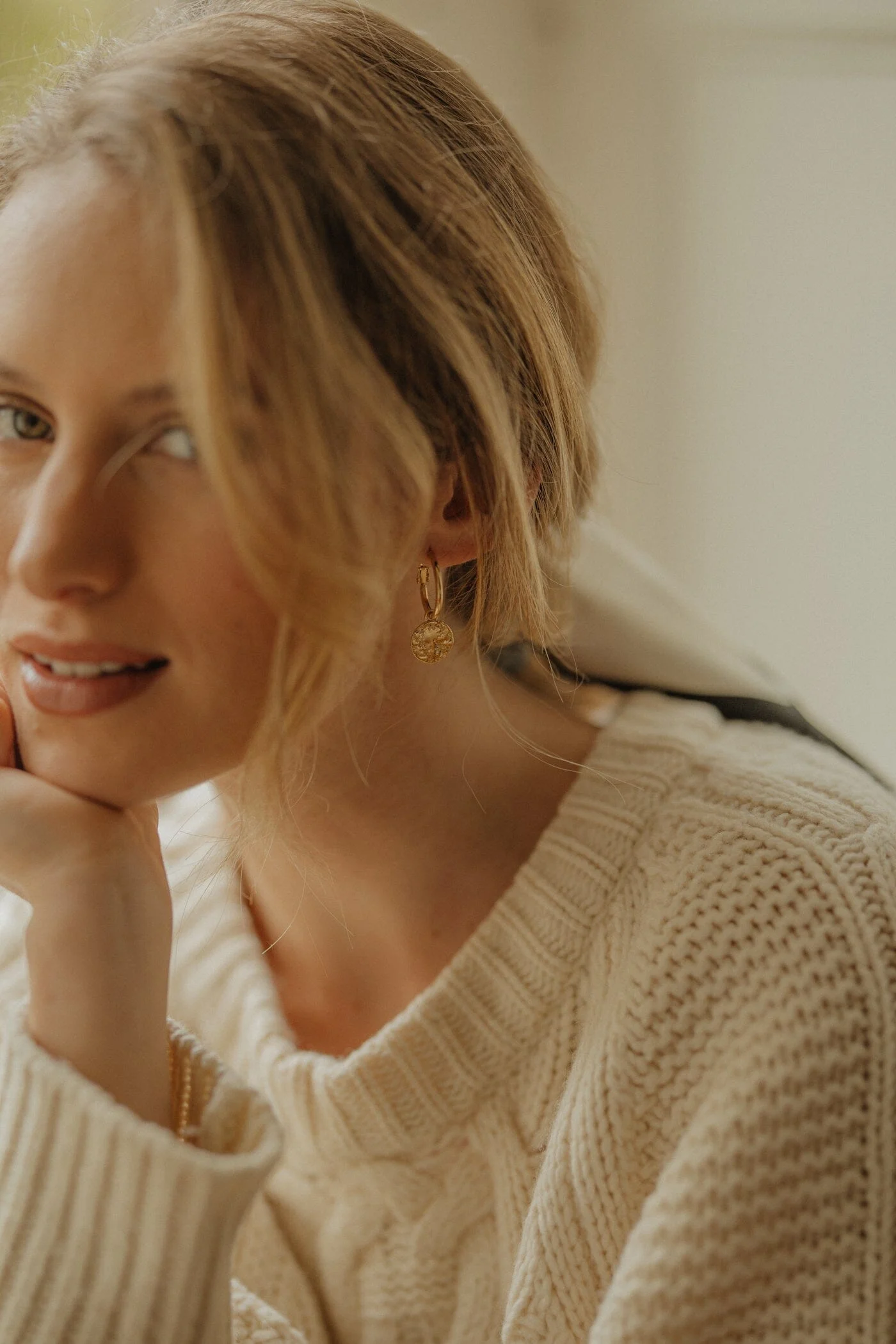 HESTIA - Mini boucles d'oreilles créoles ronds martelés plaqué argent | Argent