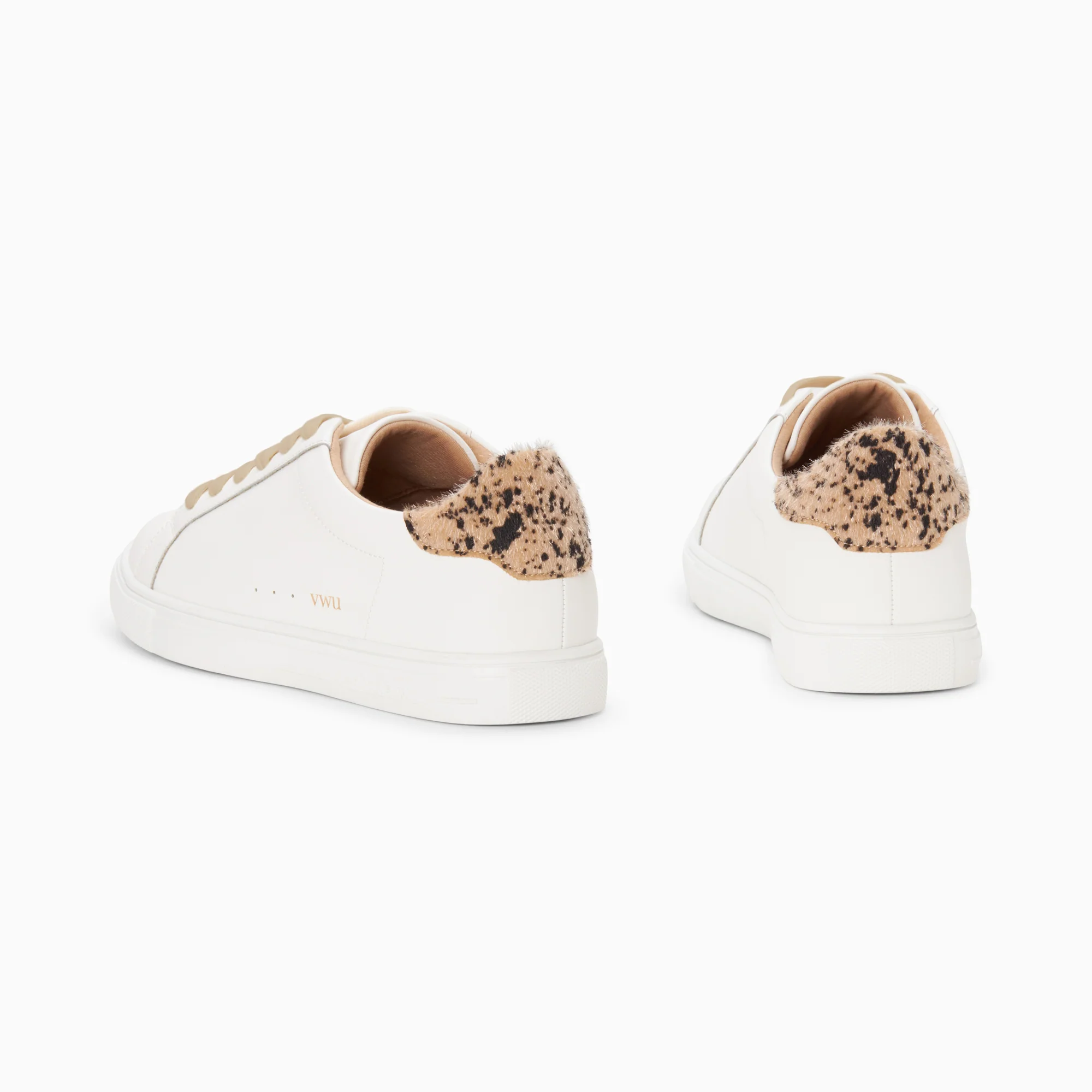 Sneakers-Baskets Steph blanc et imprimé guépard à lacets beiges