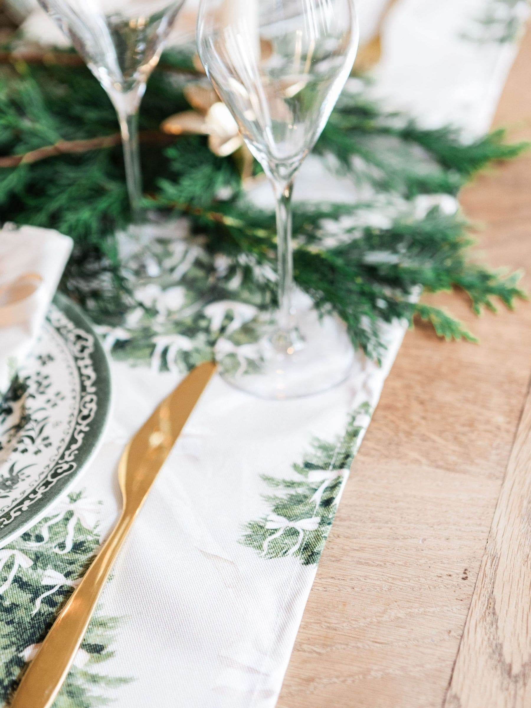 Avalon Home Forest Table Runner