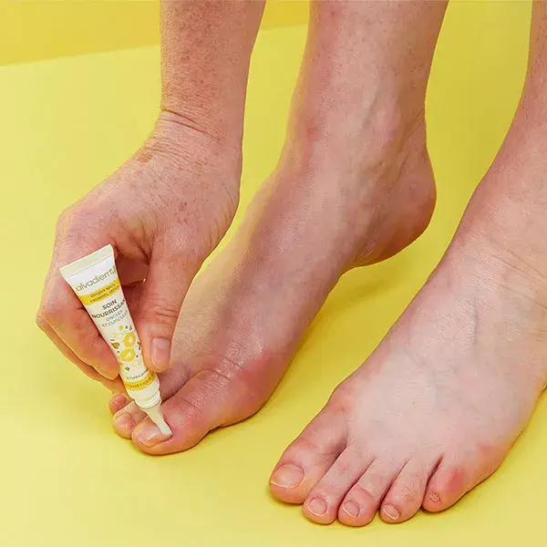 Creme nutritivo para mãos, unhas e cutículas Alvadiem 10ml