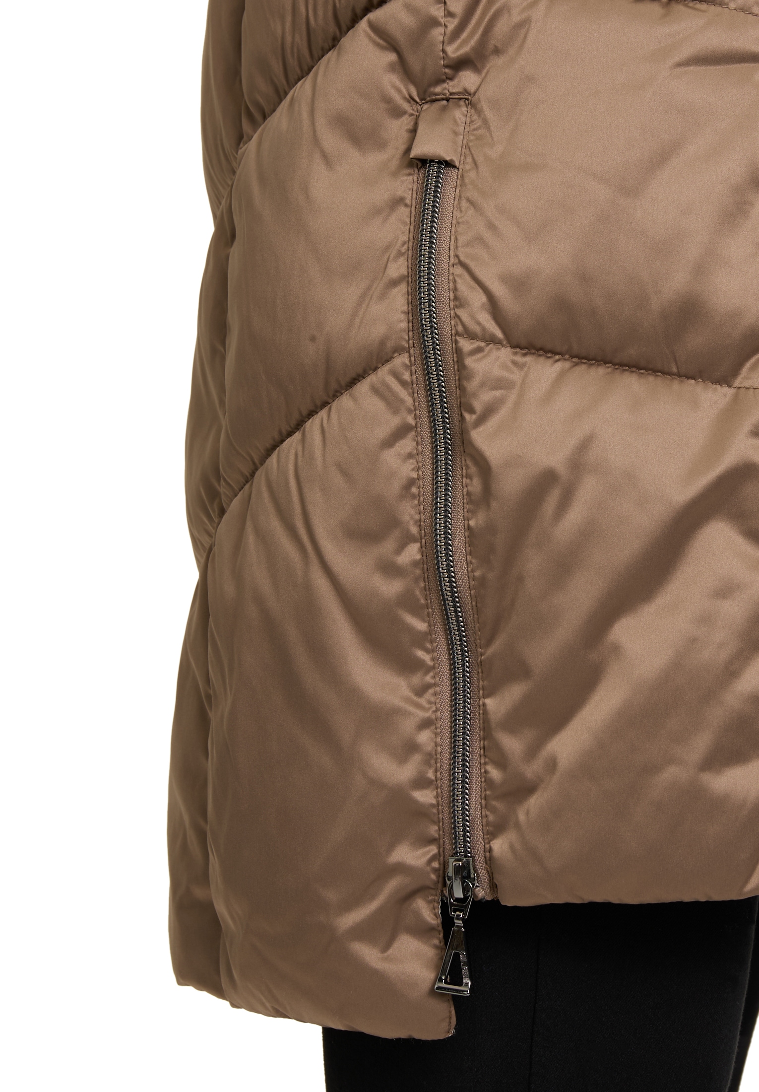Gil Bret Steppjacke mit Kapuze mit Kapuze und seitlichem Reissverschluss