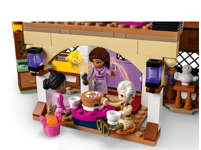 LEGO Asha's huisje (43231)