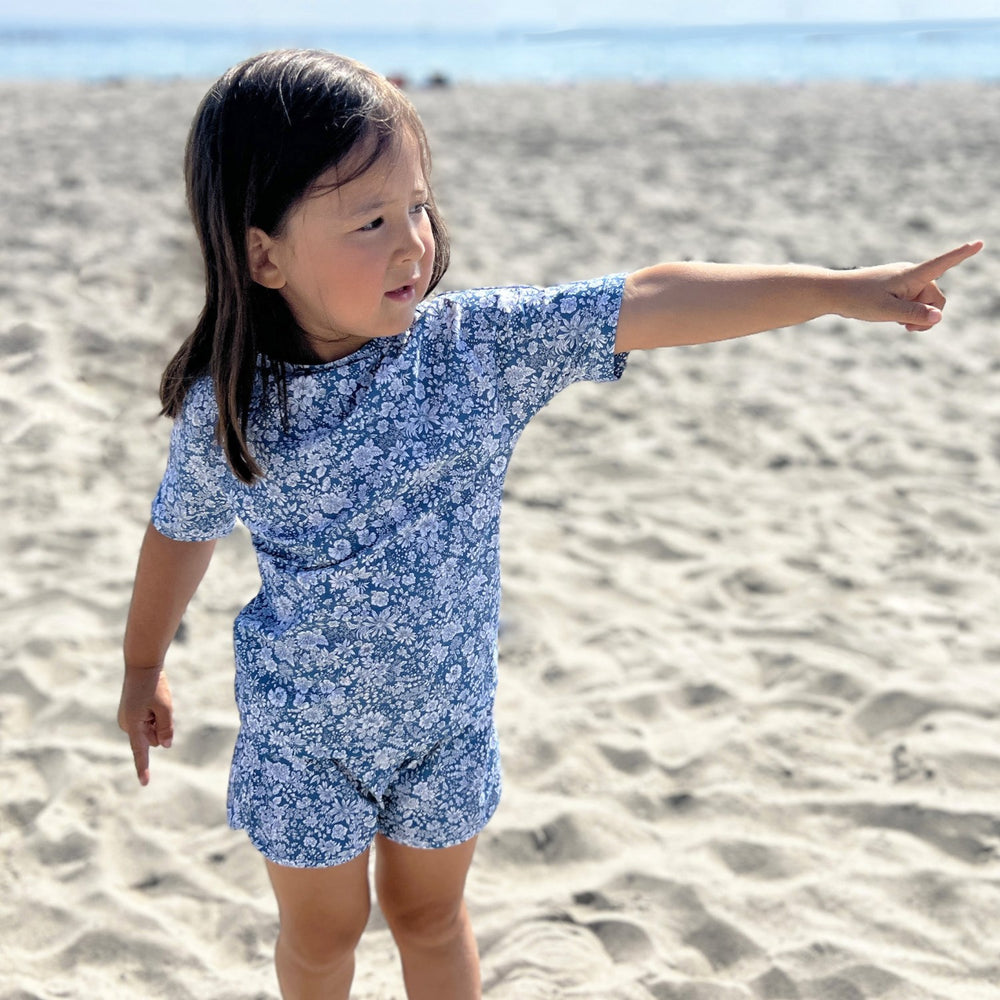 Køb Petit Crabe Evening Sky (Made With Liberty© Fabric) Alexa Swim Shorts