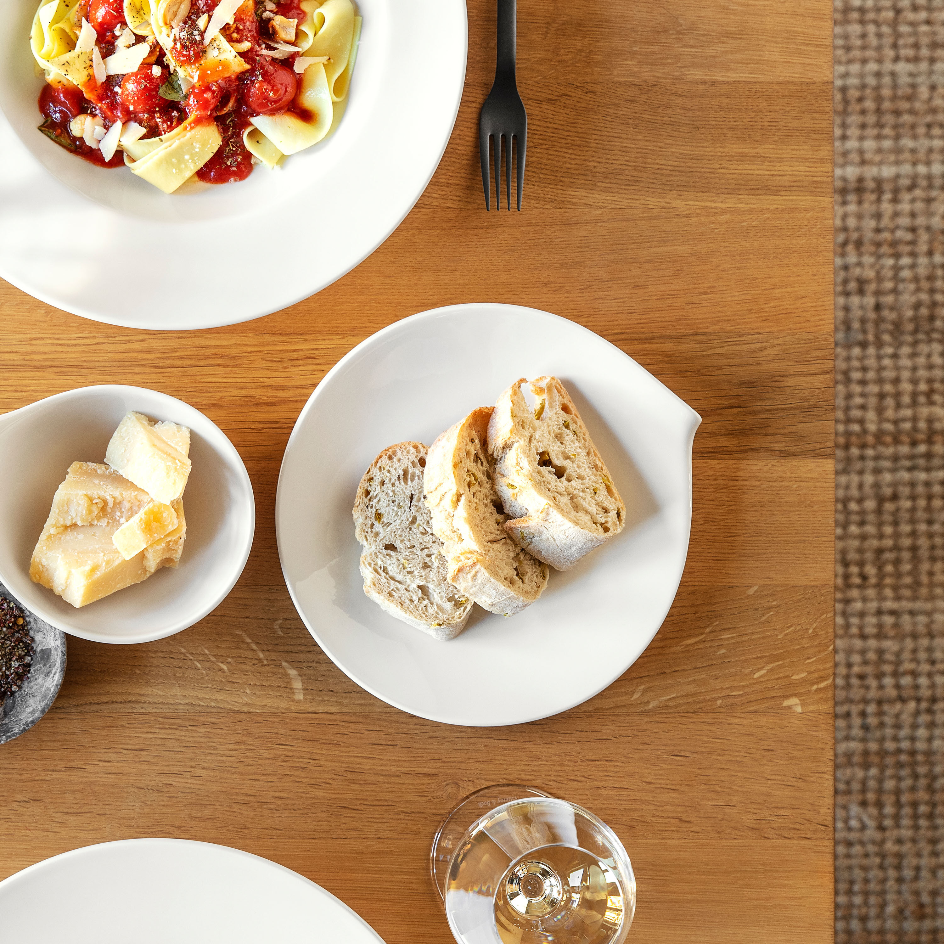 Flow Bread plate White, 6.9'', Premium Porcelain