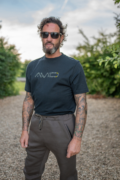 Tee-shirt noir Avid Compound