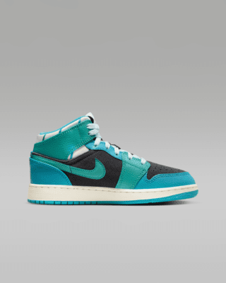 Air Jordan 1 Mid Sneaker School Older Kids' Shoes