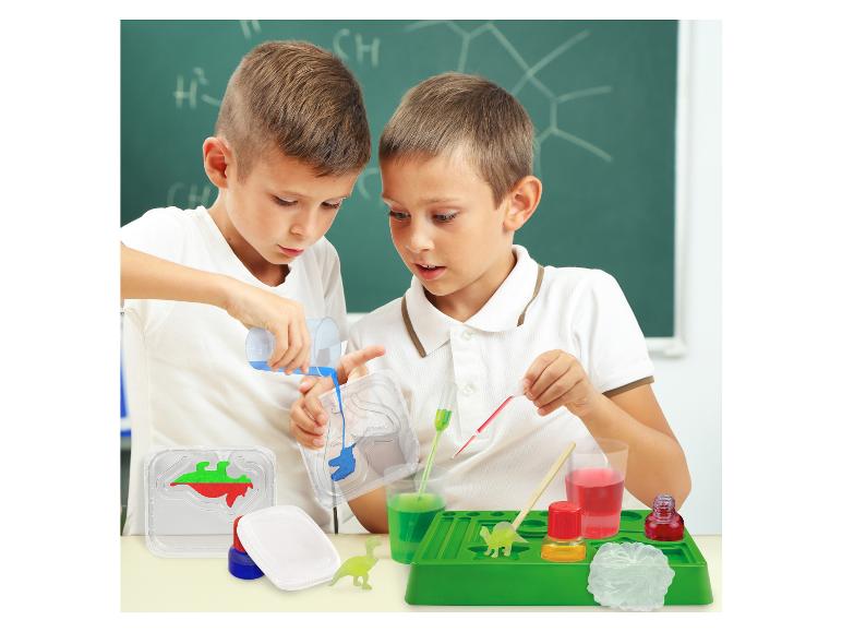 Kinder make-up set