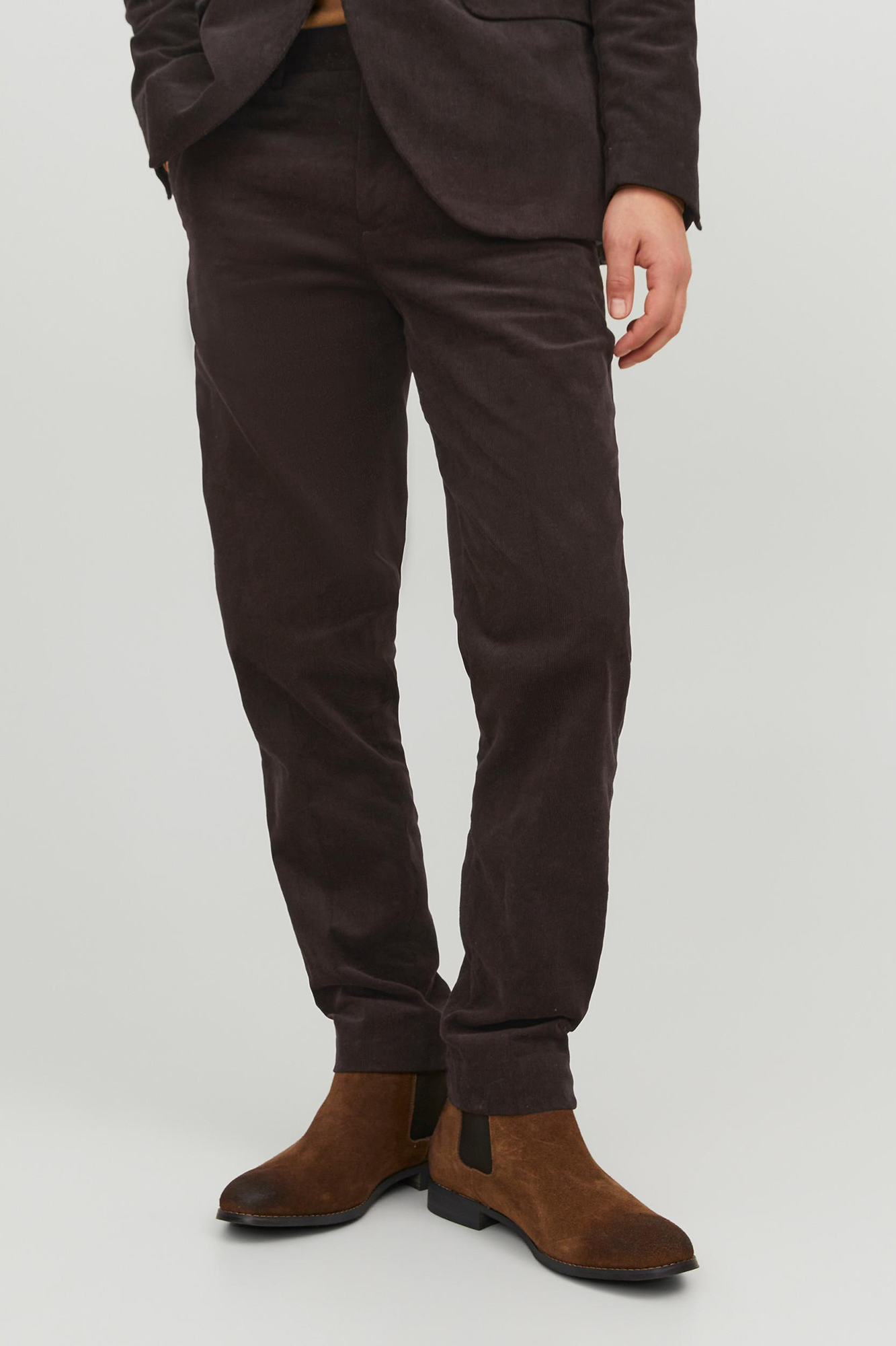 Calça chino de corte justo, 100% algodão.