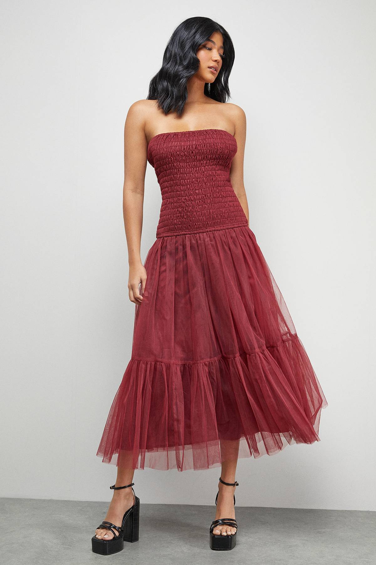 Warehouse Robe Maxi en Tulle à Bandeau Froncé