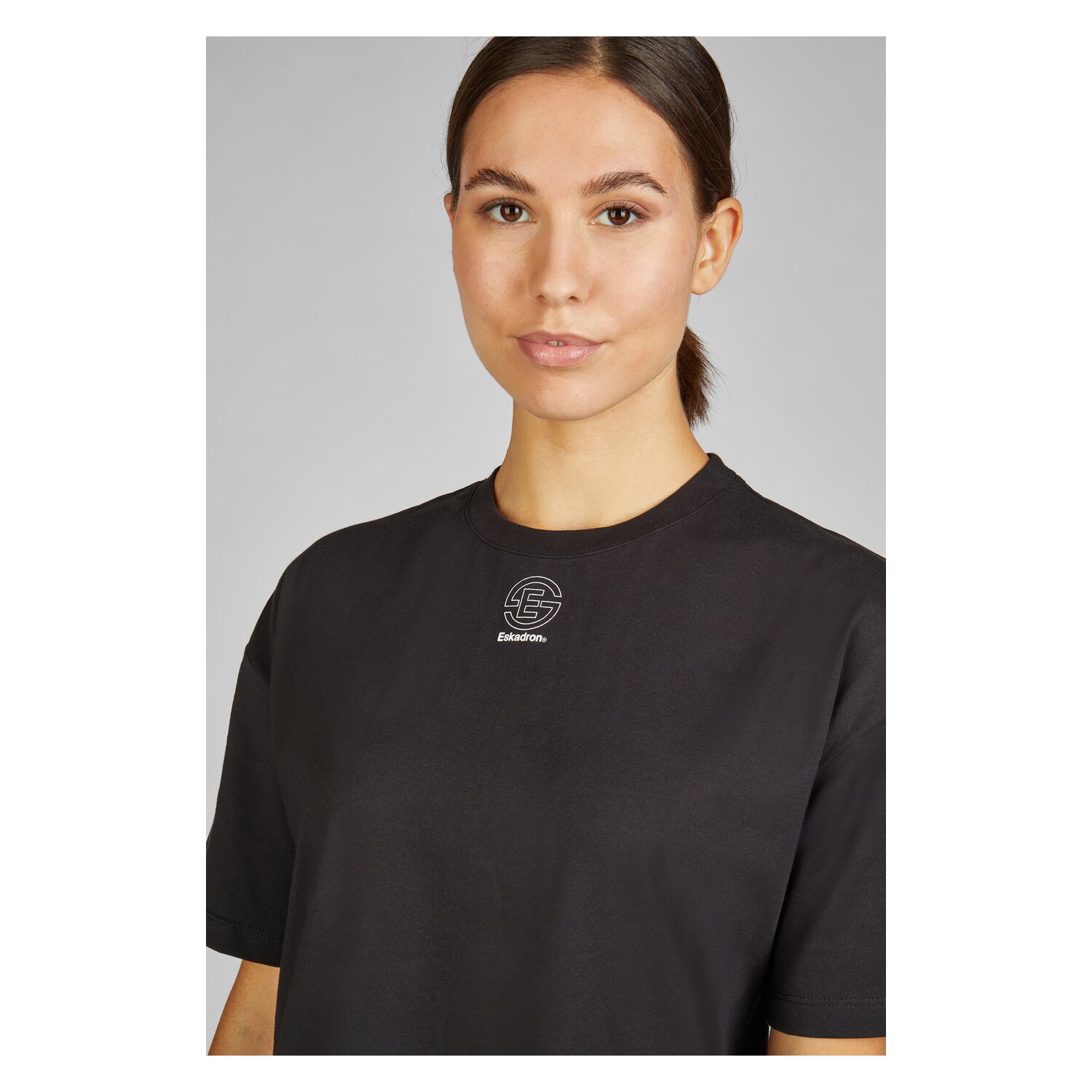 ESKADRON Dynamic T-Shirt Oversized  - black