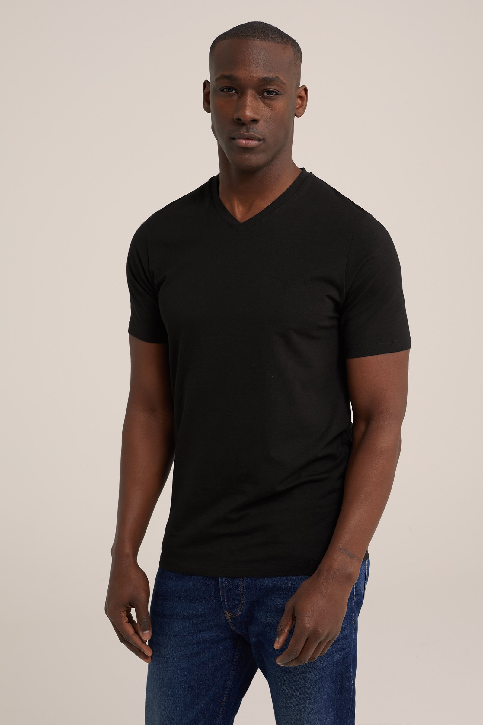 T-shirt WE Fashion Zwart