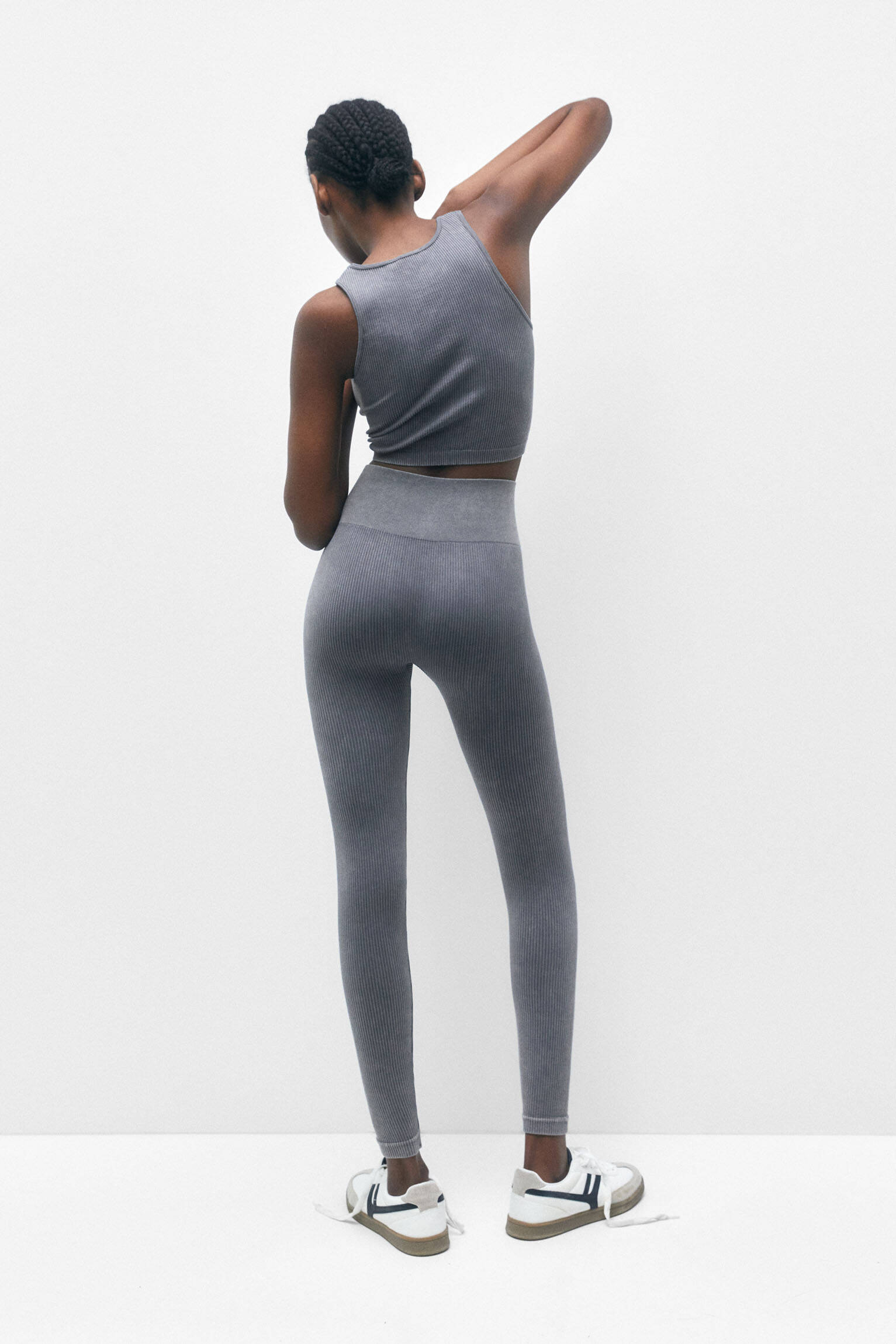 LEGGINGS SEM COSTURA - LEAD