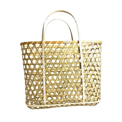 Panier tressé en bambou